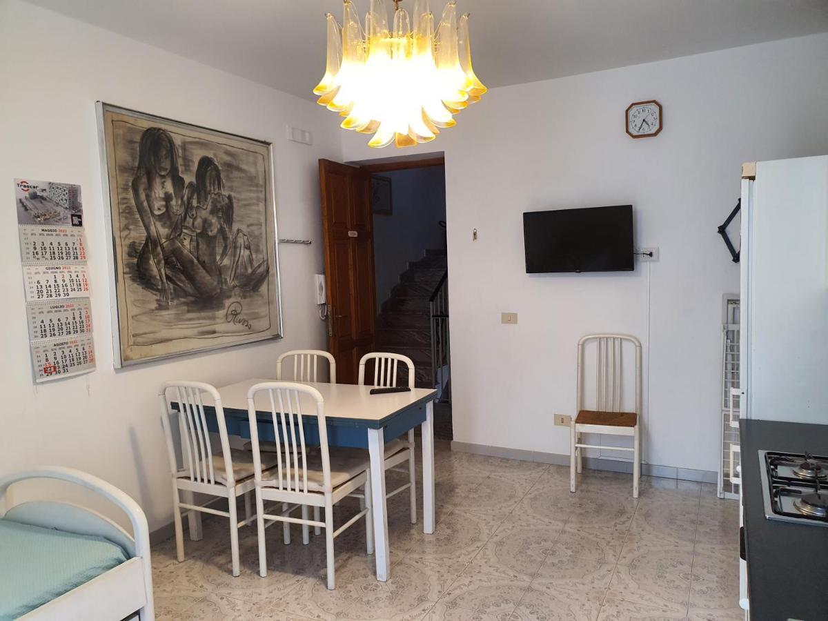 Case Vacanza Armando "Lipari" Canneto  Szoba fotó